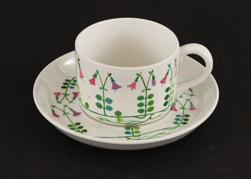 Tekopp med fat, "Linnea", Stig Lindberg för Gustavsberg