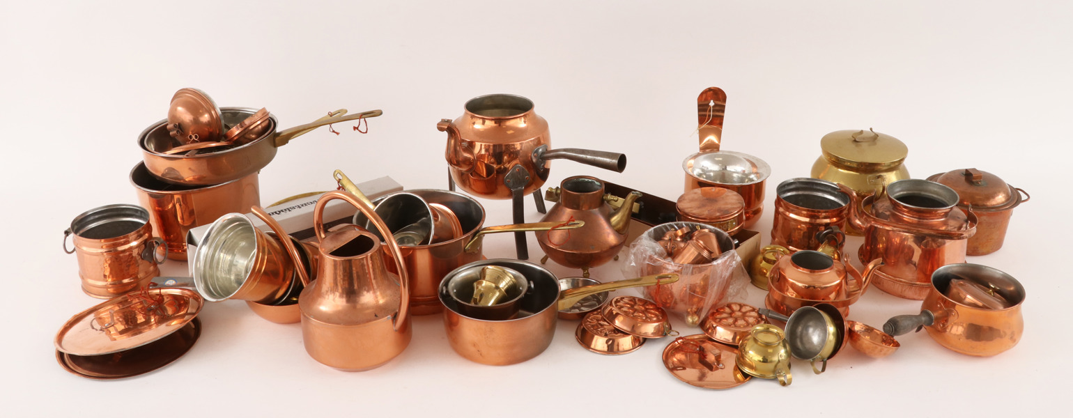 Parti koppar- och mässingsföremål
