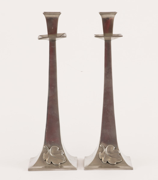 Ljusstakar ett par, Millesgården, 2000-tal