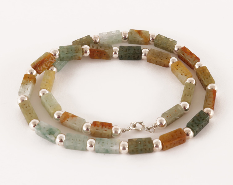 Halsband, troligen Kina