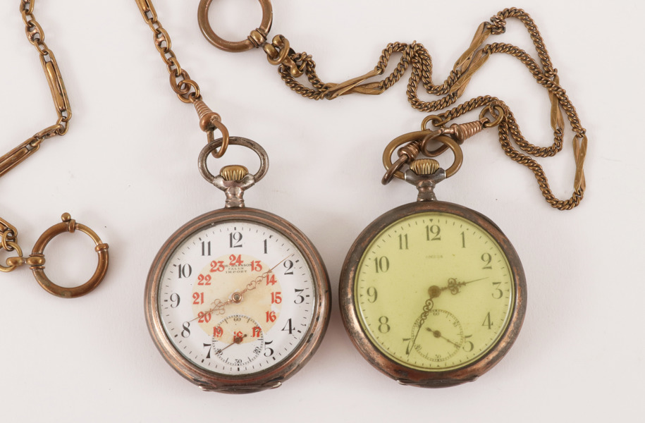 Fickur i silver 2st, bl.a. Omega