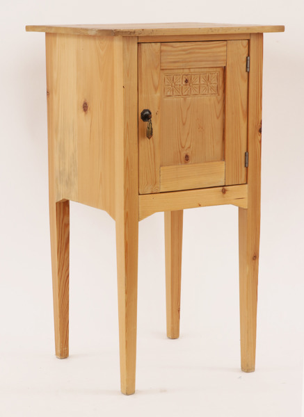 Nattduksbord, jugend, 1900-talets början