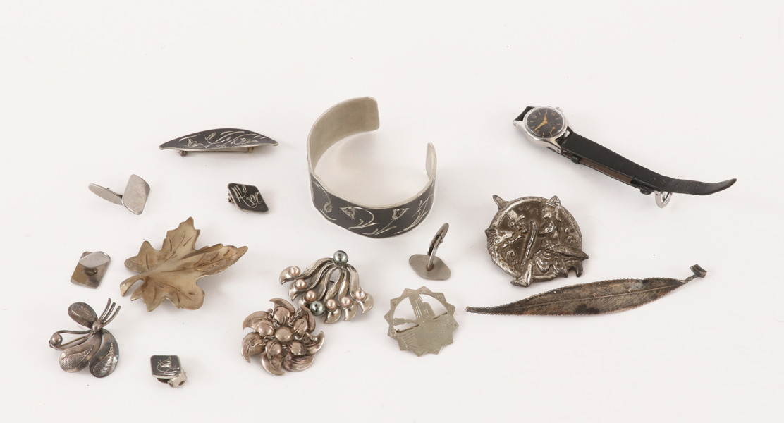 Parti smycken, bl.a. silver