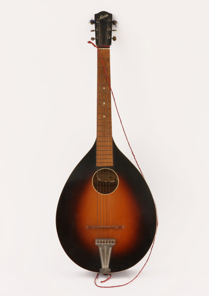 Mandolin, Levin, 1945