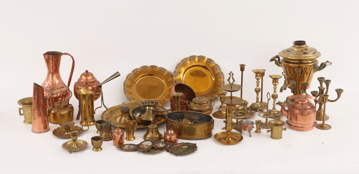 Parti koppar- och mässingsföremål