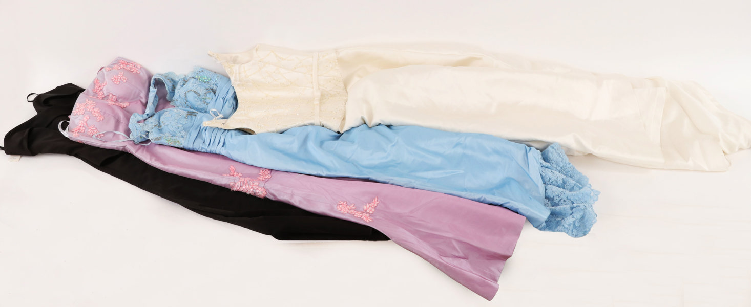 Aftonklänningar 4st, bl.a. Stevie's Gowns, 1900-talets andra hälft