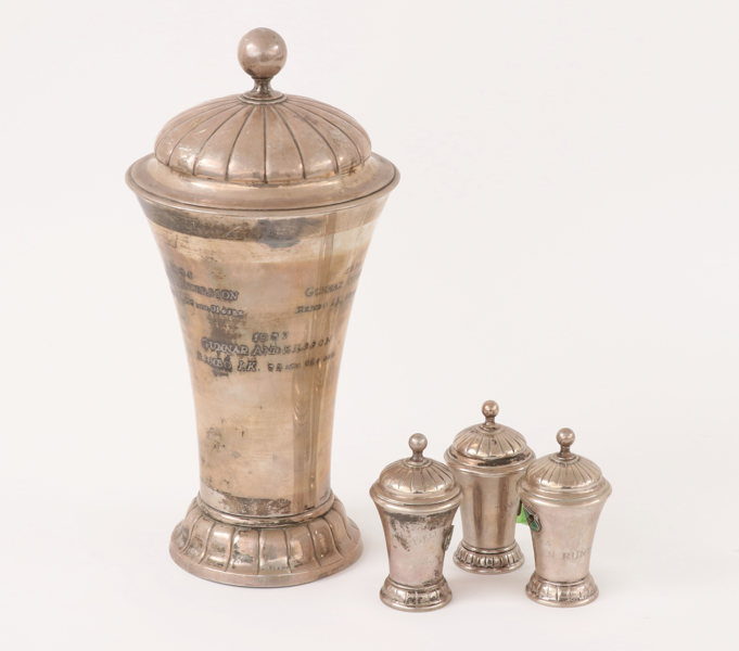 Bägare med lock 4st, silver, GAB, Stockholm