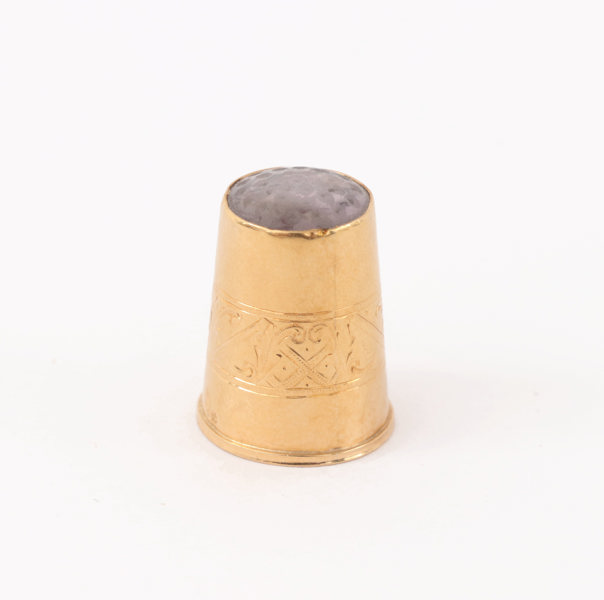 Fingerborg i 18k, 1800-tal