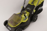 Batteridriven gräsklippare, Ryobi