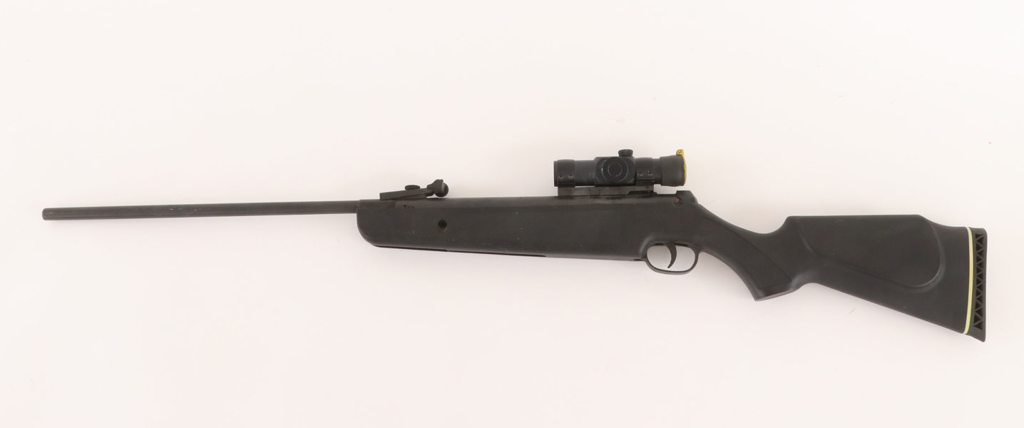 Luftgevär med kikarsikte