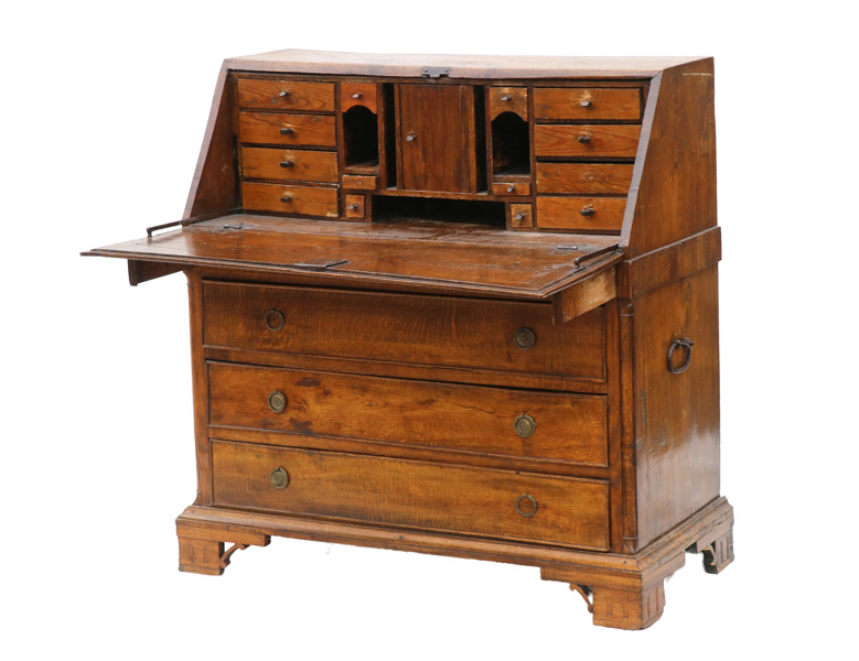 Snedklaffssekretär, 1700-tal