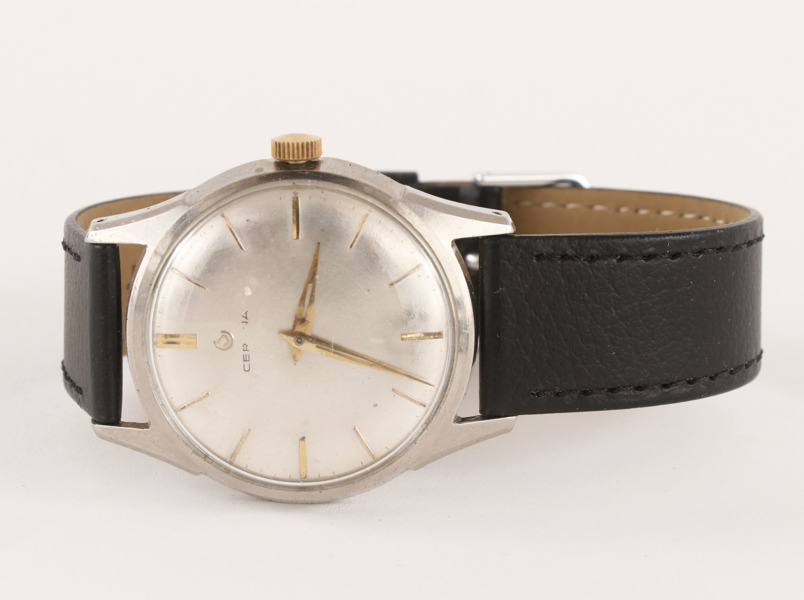 Herrarmbandsur, Certina