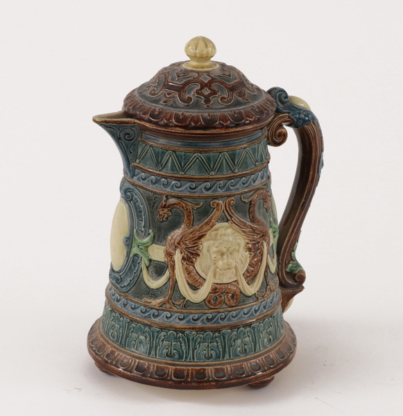 Serveringskanna, Rörstrand, daterad 1876