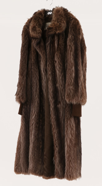 Pälskappa med huva, Gloria Bayardo, Tranås