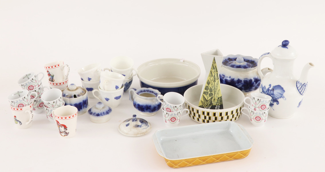 Parti porslin och keramik