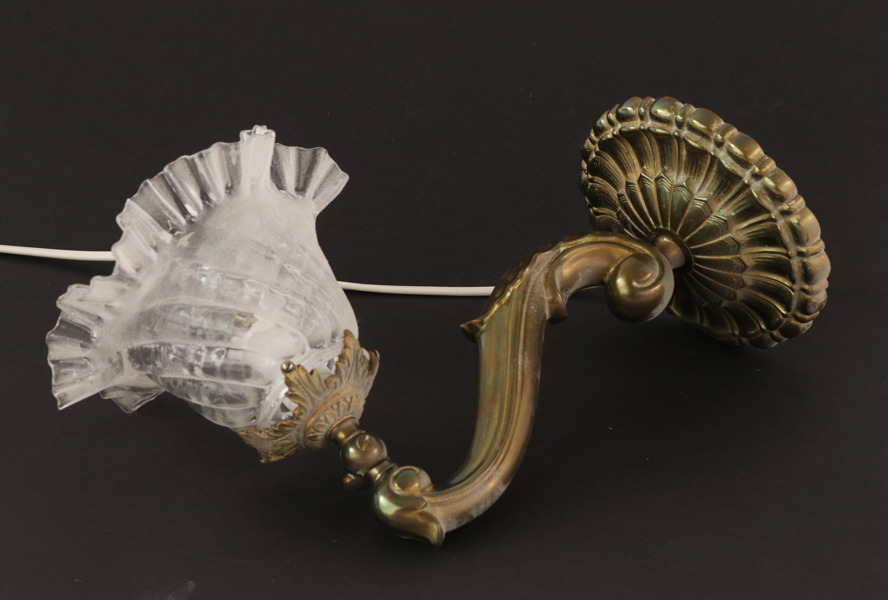 Vägglampa, 1900-talets första hälft