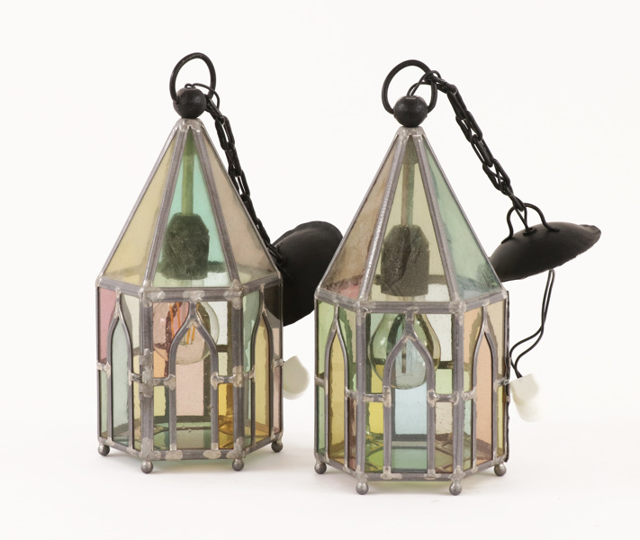 Taklyktor ett par, 1900-talets första hälft