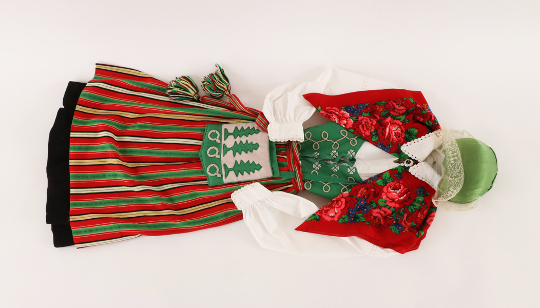 Folkdräkt för kvinna, Grangärde