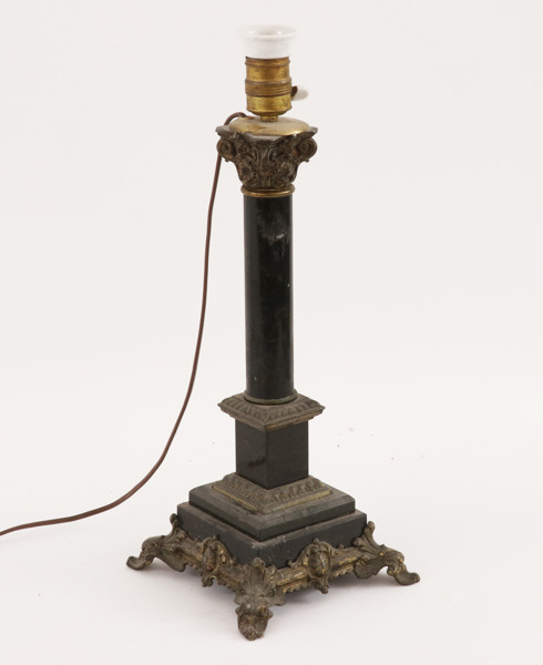 Bordslampa, omkring år 1900