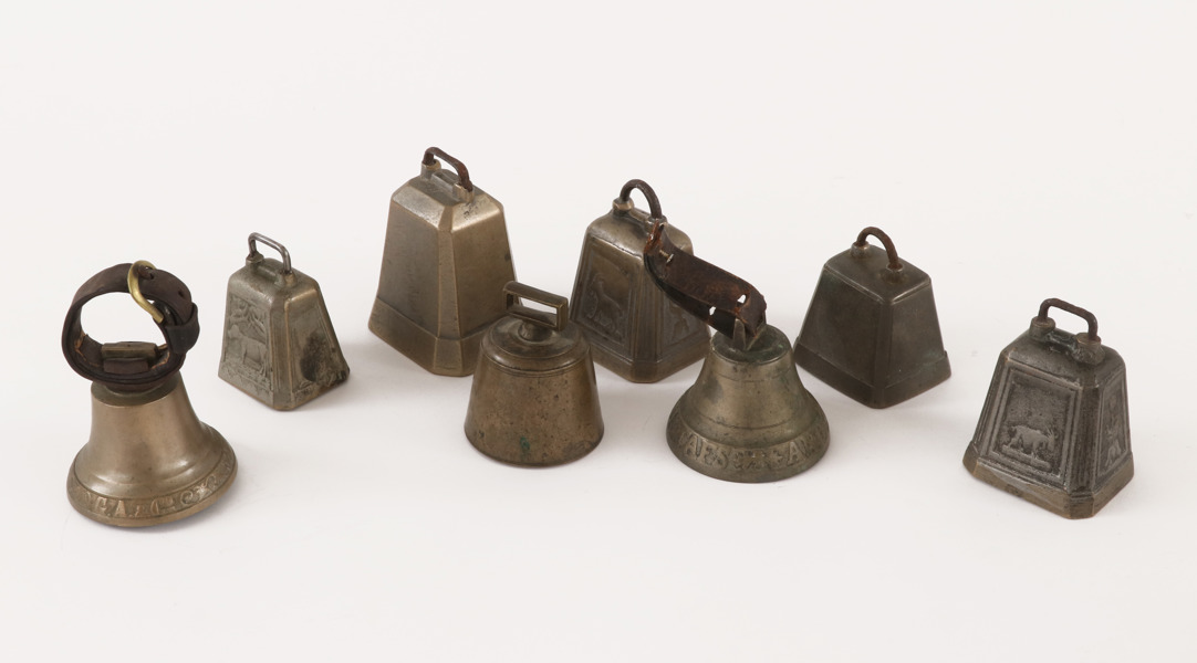 Pinglor 8st, bl.a. 1800-tal