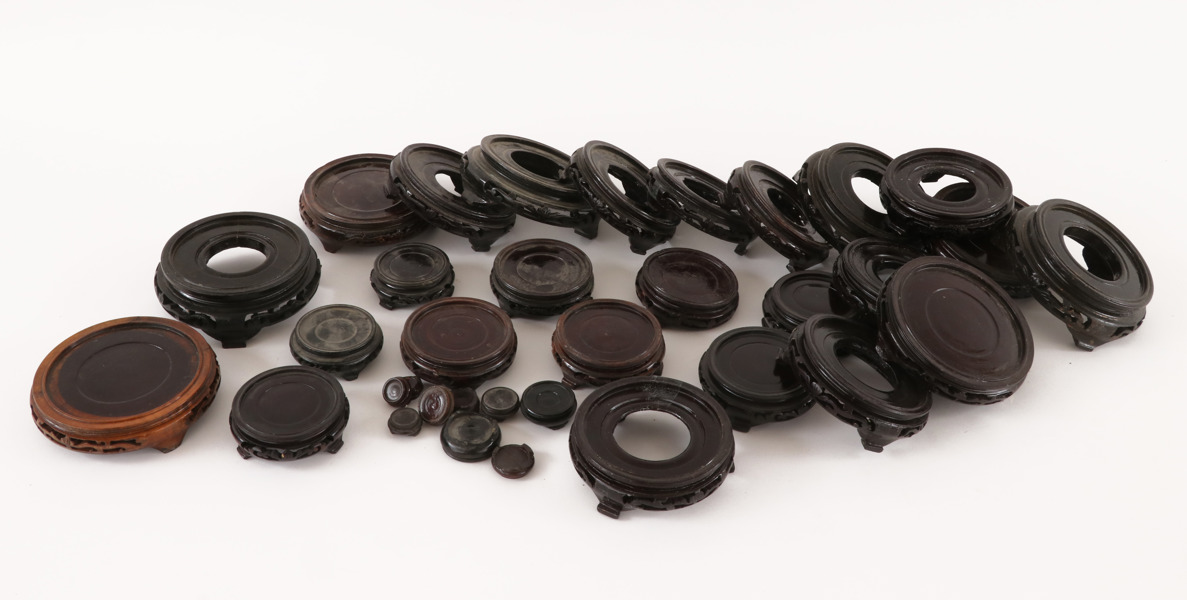 Parti socklar, Asien