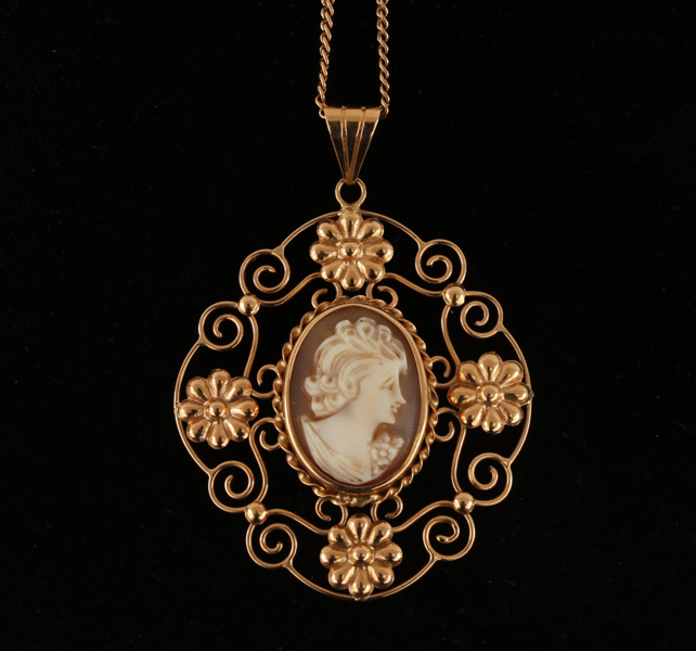 Halsband med hänge, 18k