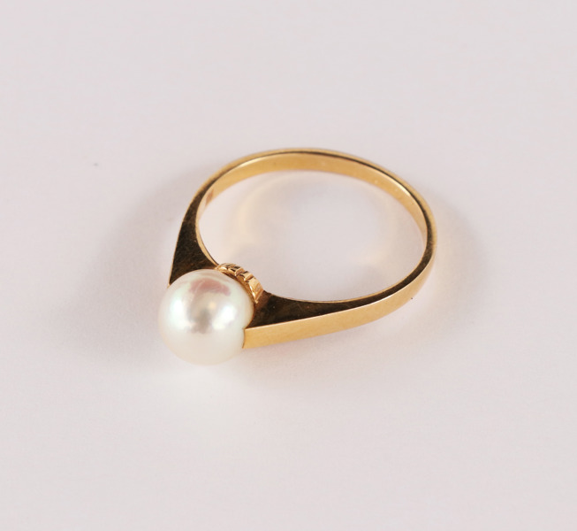 Ring i 18k