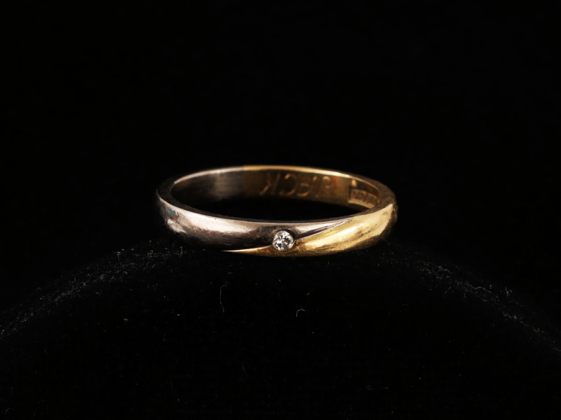 Ring i 18k röd- och vitguld