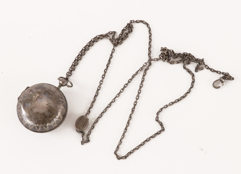 Luktdosa i silver, 1921