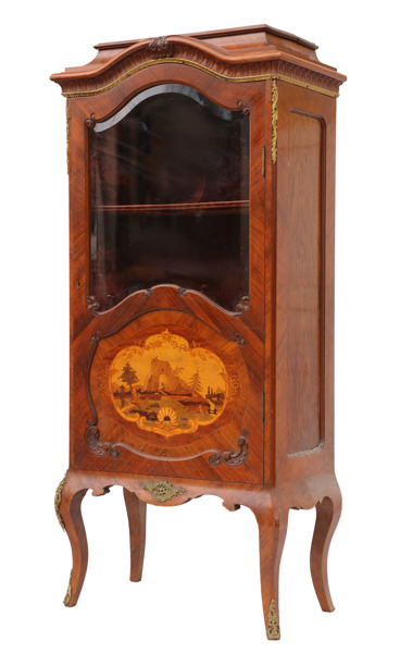 Vitrinskåp, rokokostil, 1800-talets slut