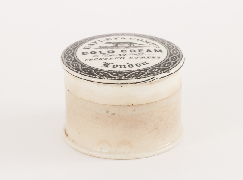 Lockburk, "Bayley & Compys - Cold Cream", 1800-talets slut