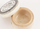 Lockburk, "Bayley & Compys - Cold Cream", 1800-talets slut