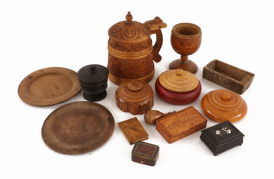 Parti 14 delar, bl.a. 1800-tal