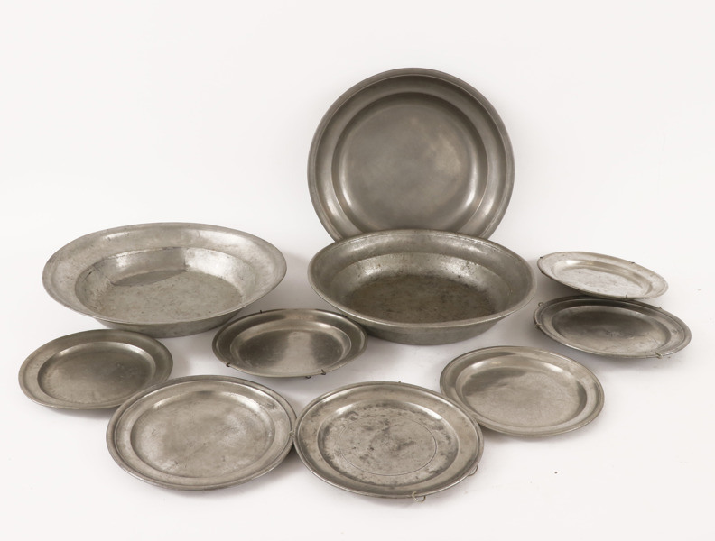 Fat och tallrikar 10 delar, 17- till 1900-tal