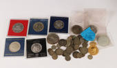Parti silvermynt och medaljer