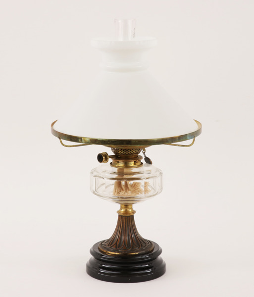 Bordsfotogenlampa, 1900-talets första hälft