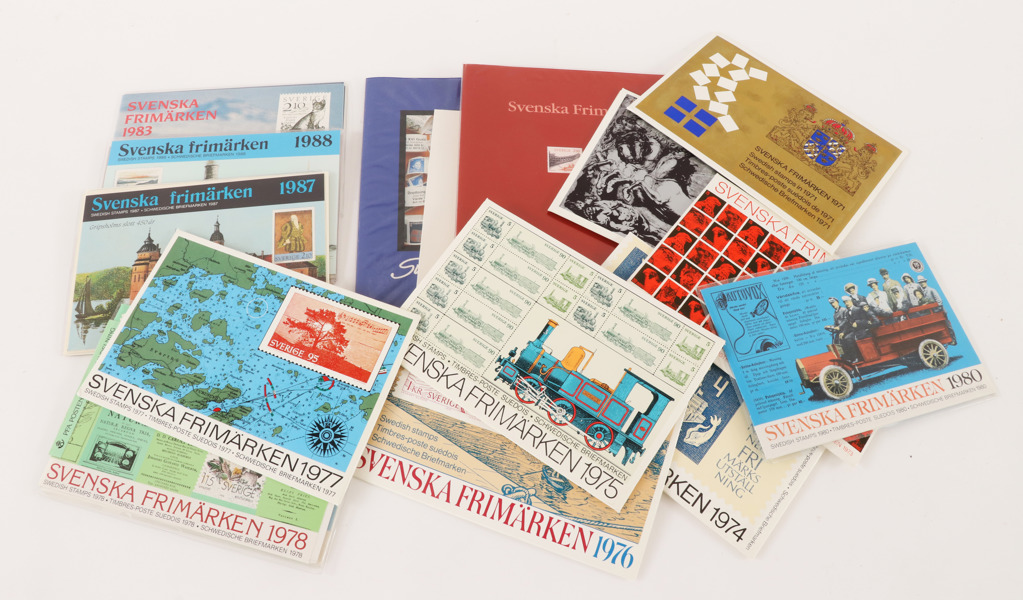 Årshäften med postfriska frimärken 15st, Sverige