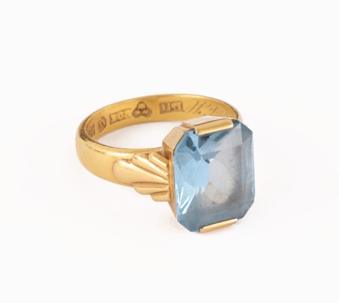 Ring i 20k