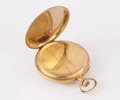Fickur i 14k, Omega