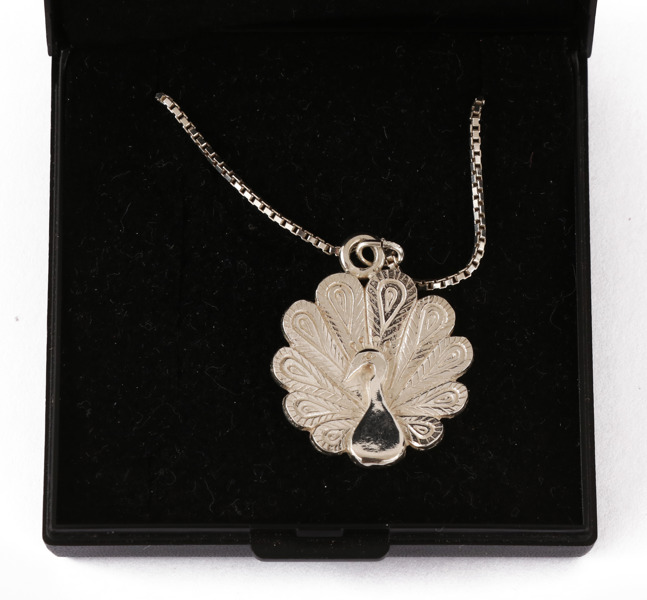 Halsband med hänge, silver, Victor Mossberg, Leksand
