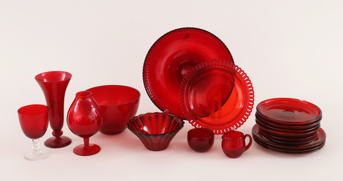 Rödtonat glas 16 delar