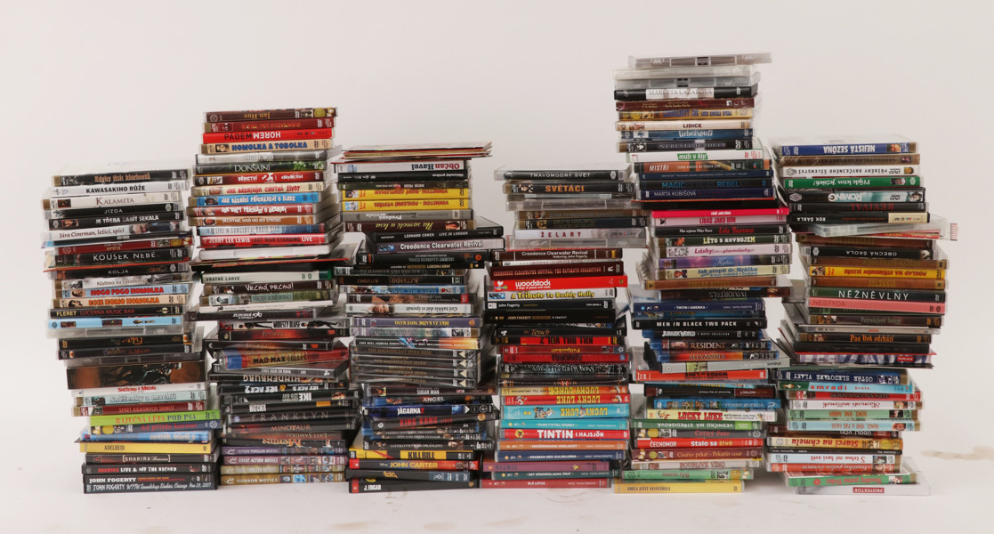 Stort parti DVD-filmer