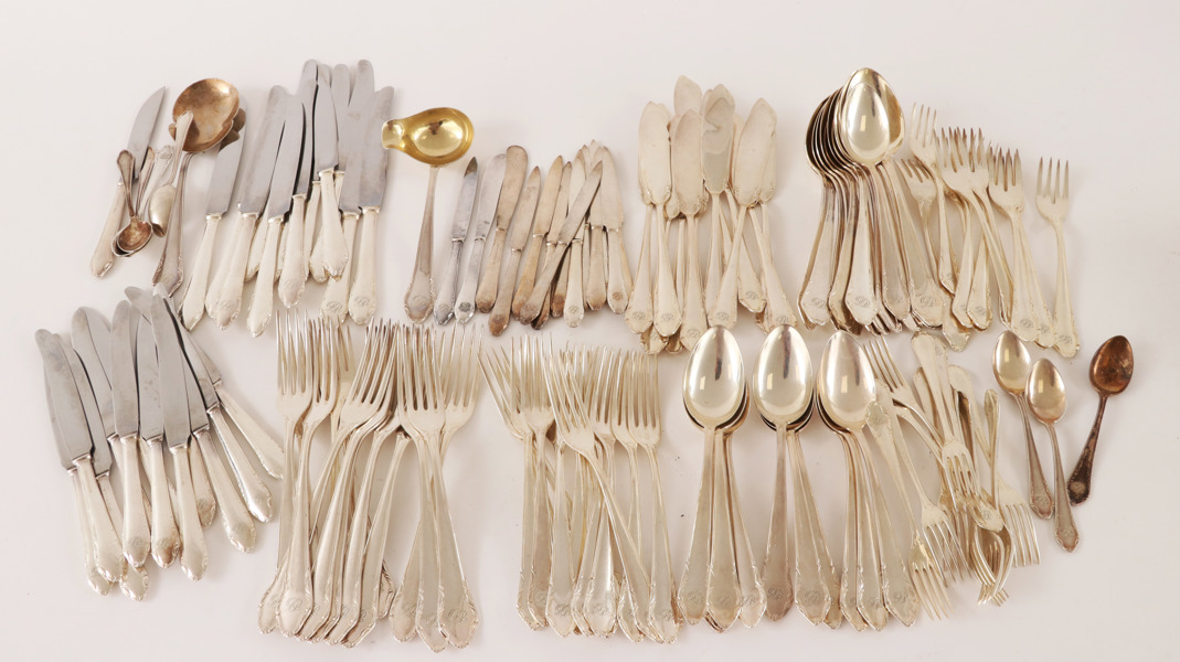 Bestickuppsättning i nysilver, "Leckö"