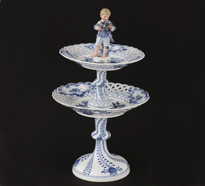 Kakfat i två etage, Meissen, Tyskland, omkring år 1900