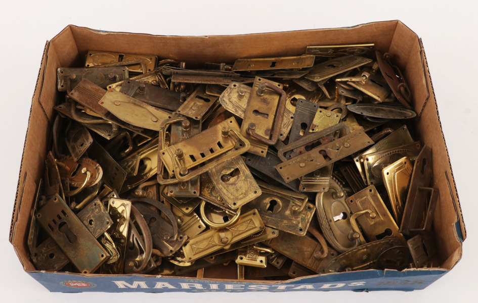 Parti beslag, mestadels jugend