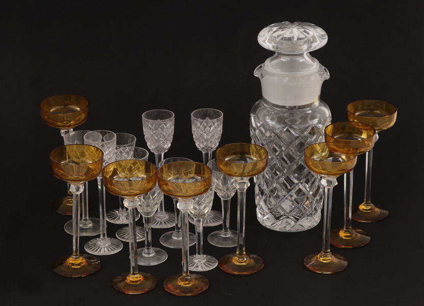 Glas och kristall 19 delar