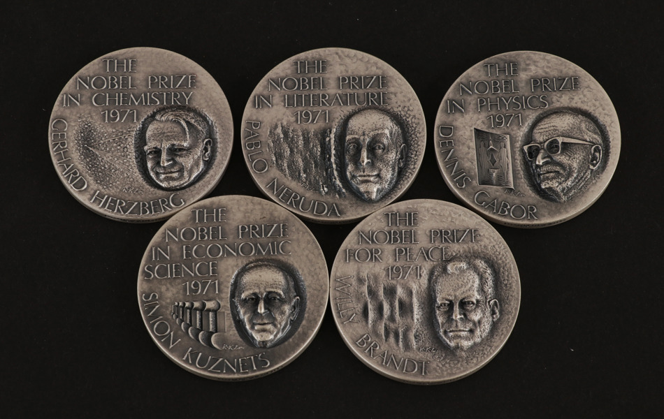 Medaljer 5st, finsilver, "The Nobel Prize"