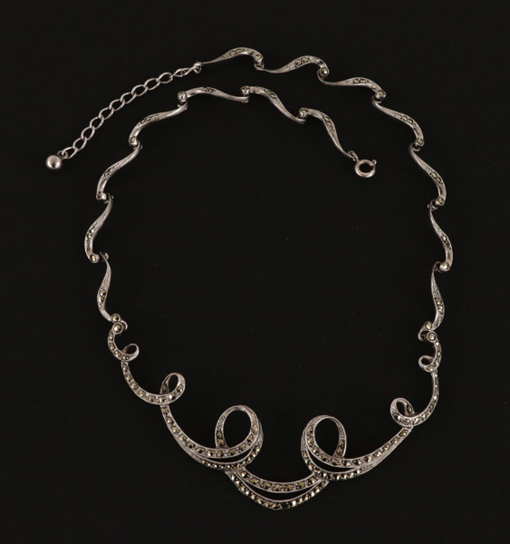 Halsband i silver, 1900-talets första hälft