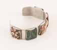 Armring, Stenlya