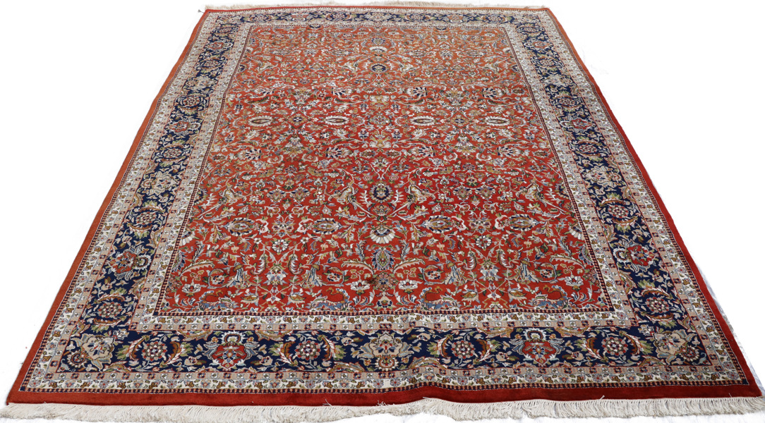 Handknuten matta, orientalisk